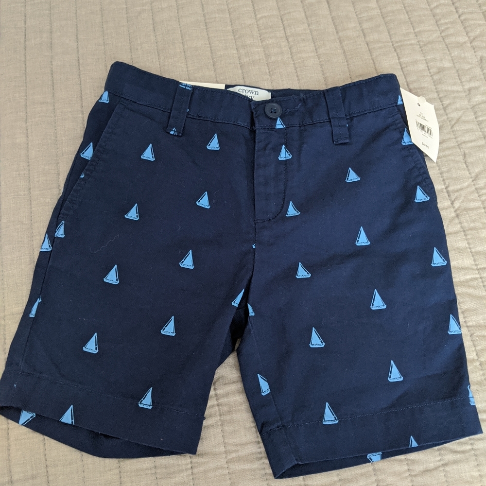 Crown & Ivy boys sailboat shorts